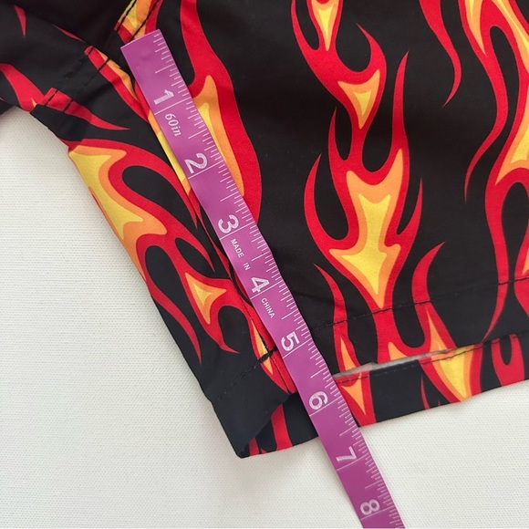Trunks Surf & Swim Co Sano Short Flame Print Size L Men - Picture 7 of 14